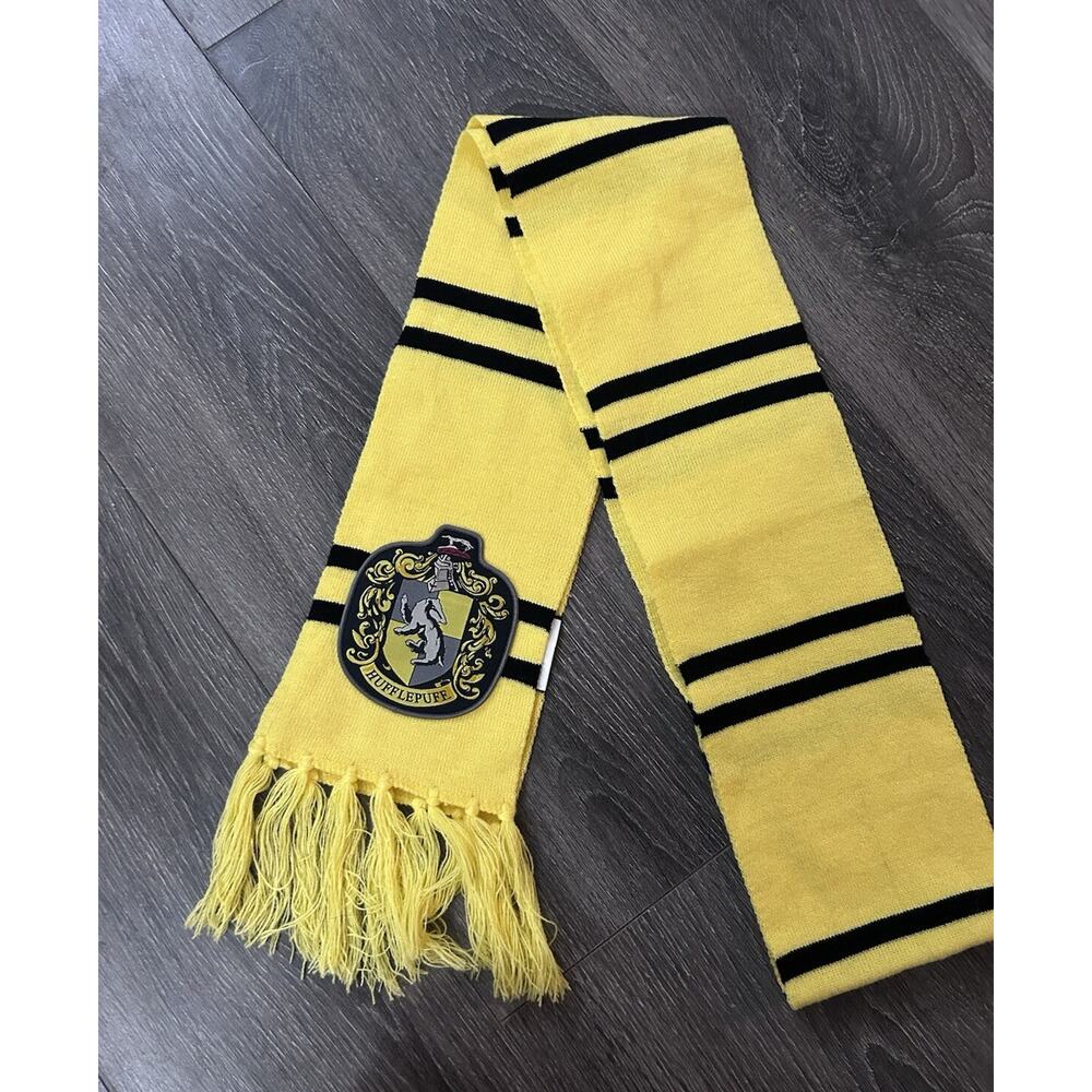 Wizarding World Harry Potter Yellow Black Stripe Scarf soft flowy HUFFLEPUFF